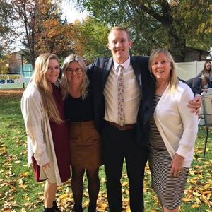 Meet your Posher, Jamie